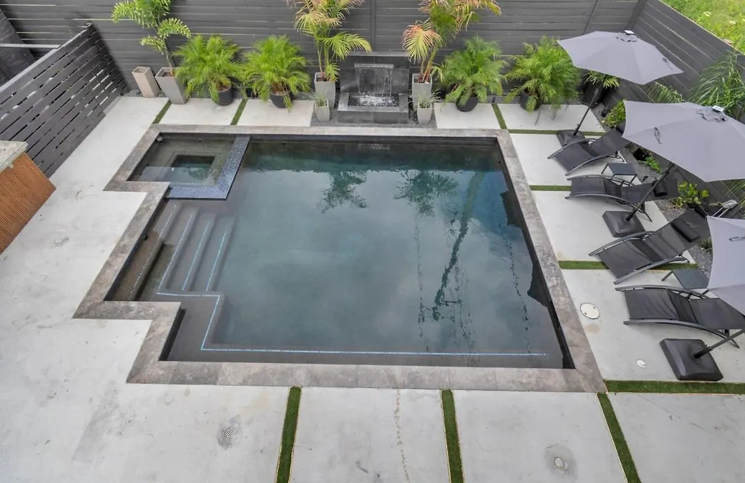 Poolside Loft: Great For Events-1